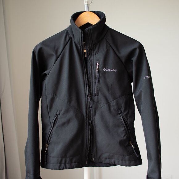 Columbia Titanium XS Woman's Jacket - Picture 1 of 16